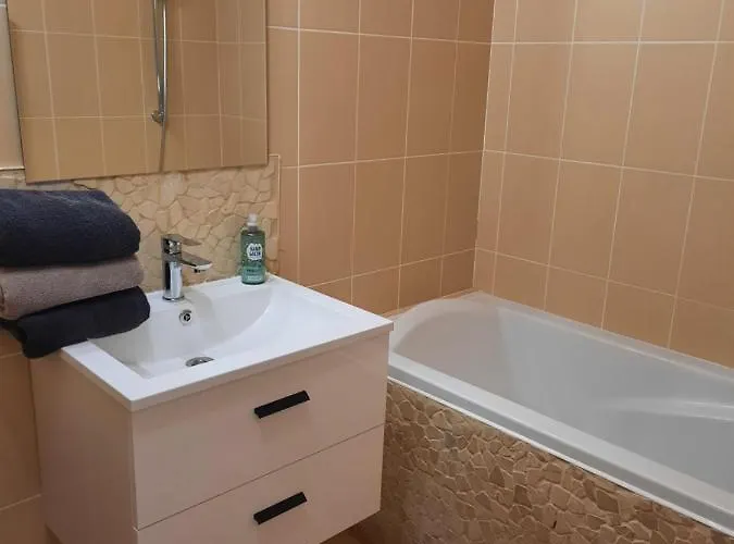 Le Heron, A 5 Minutes Du Mont St-michel *